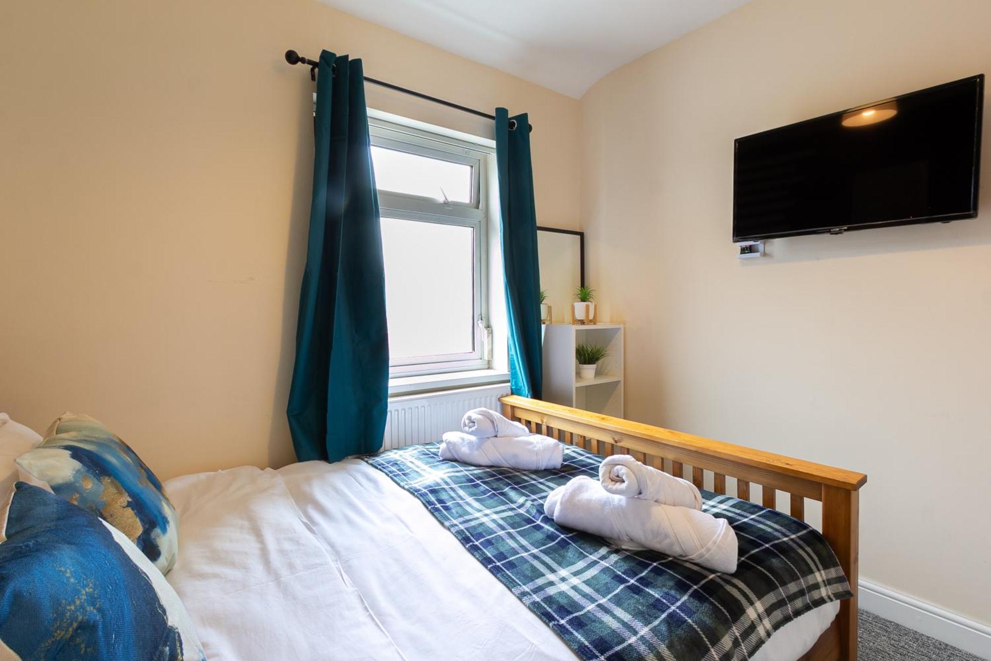 Bathway House - Free Secured Parking And Wifi Apartment Coventry Exterior photo