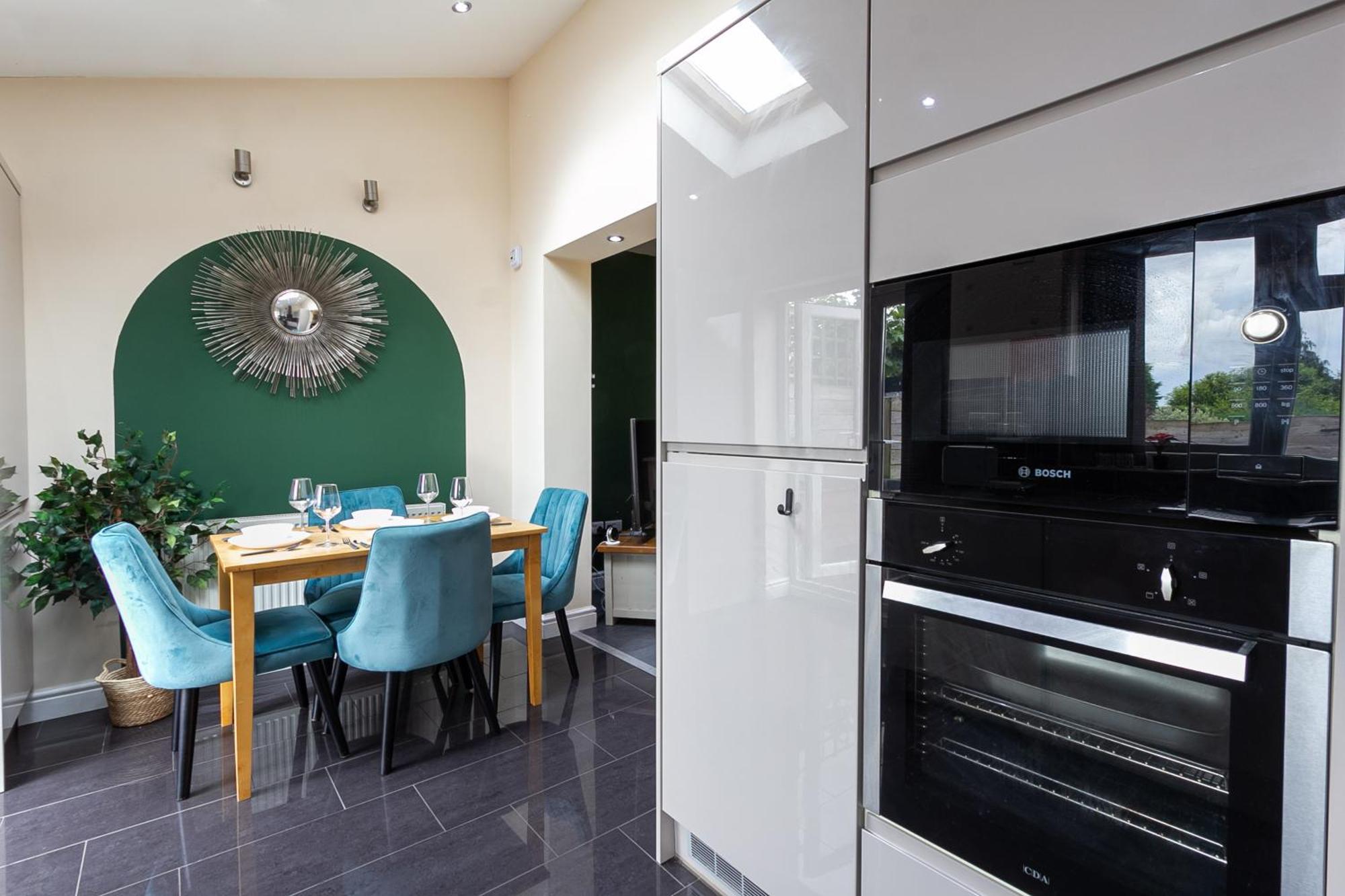 Bathway House - Free Secured Parking And Wifi Apartment Coventry Exterior photo
